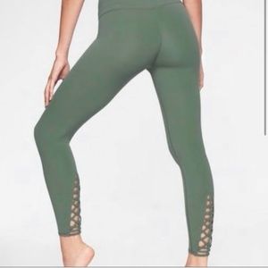 Athleta Powervita 7/8 Leggings XS